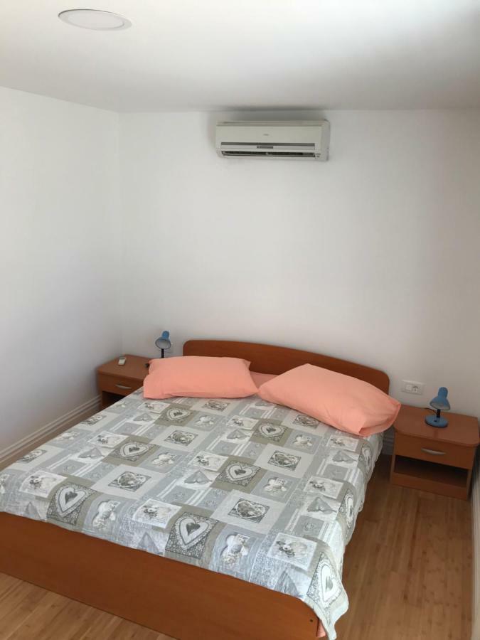 Apartment Mila Srima Luaran gambar